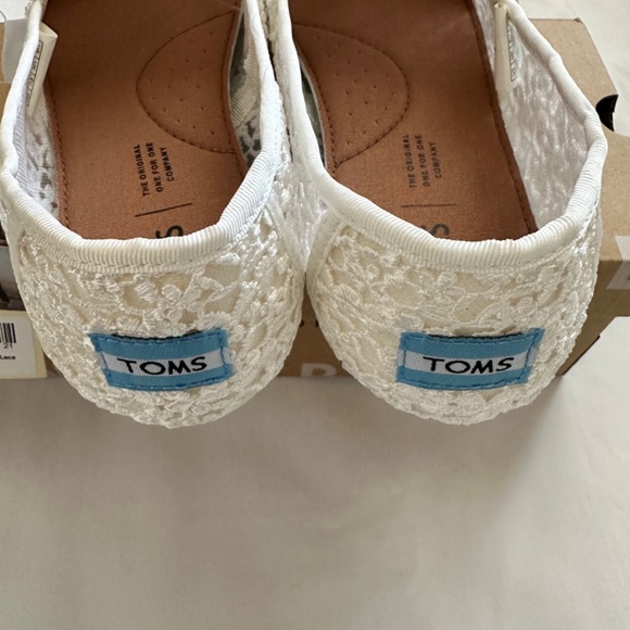 Toms Wedding Bridal Mini Floral Lace White Slip-on Flats - Picture 6 of 7